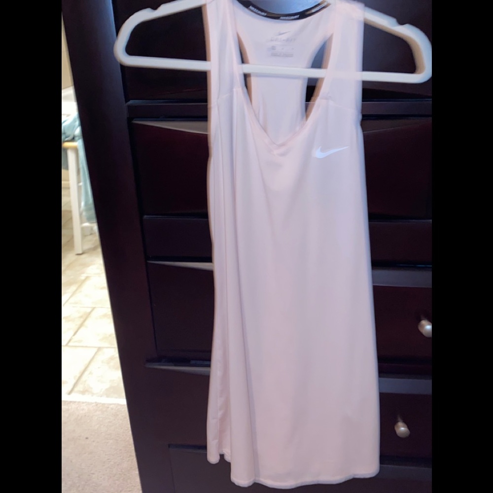 Peach Dri fit women’s medium tennis dress
